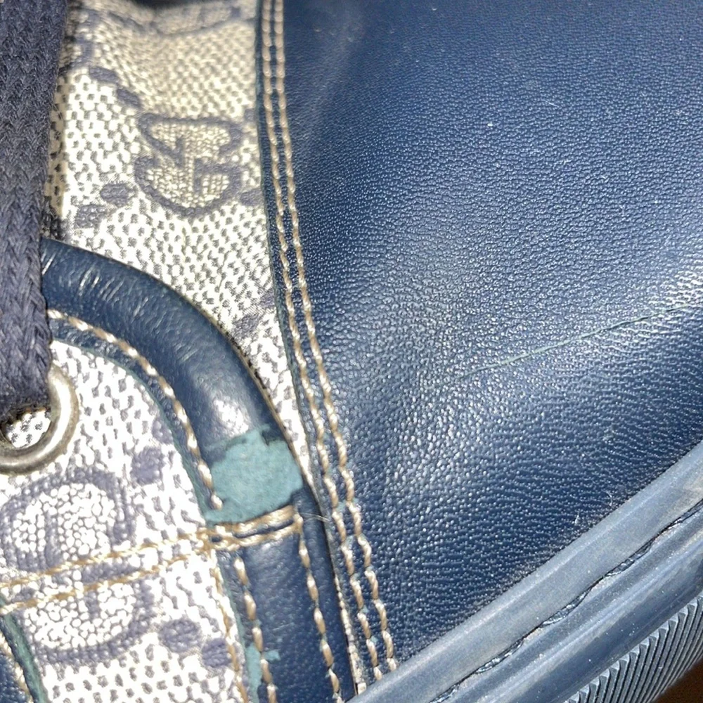 Authentic Gucci men’s low top sneakers